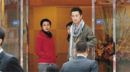 内娱姐弟恋爆料视频合集,明星恋情背后的甜蜜与争议