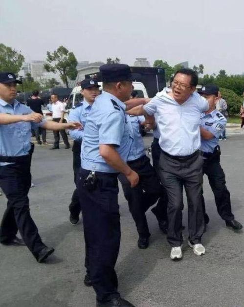 四川讨薪新闻爆料事件最新,最新爆料揭露背后真相